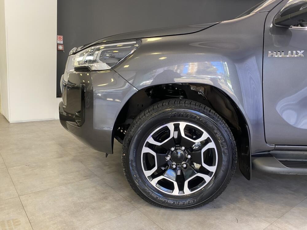 Toyota Hilux CD