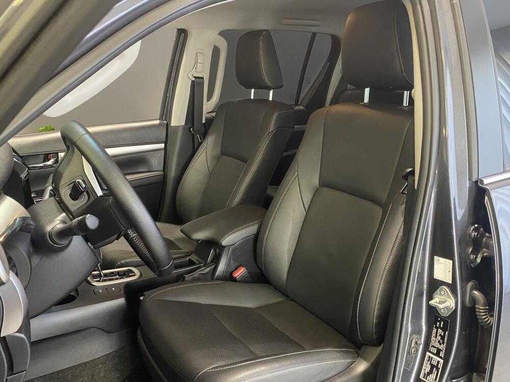 Toyota Hilux CD