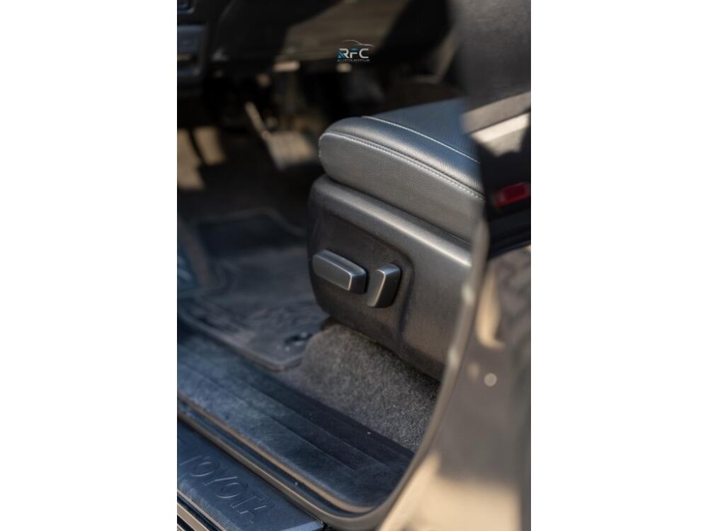 Toyota Hilux CD
