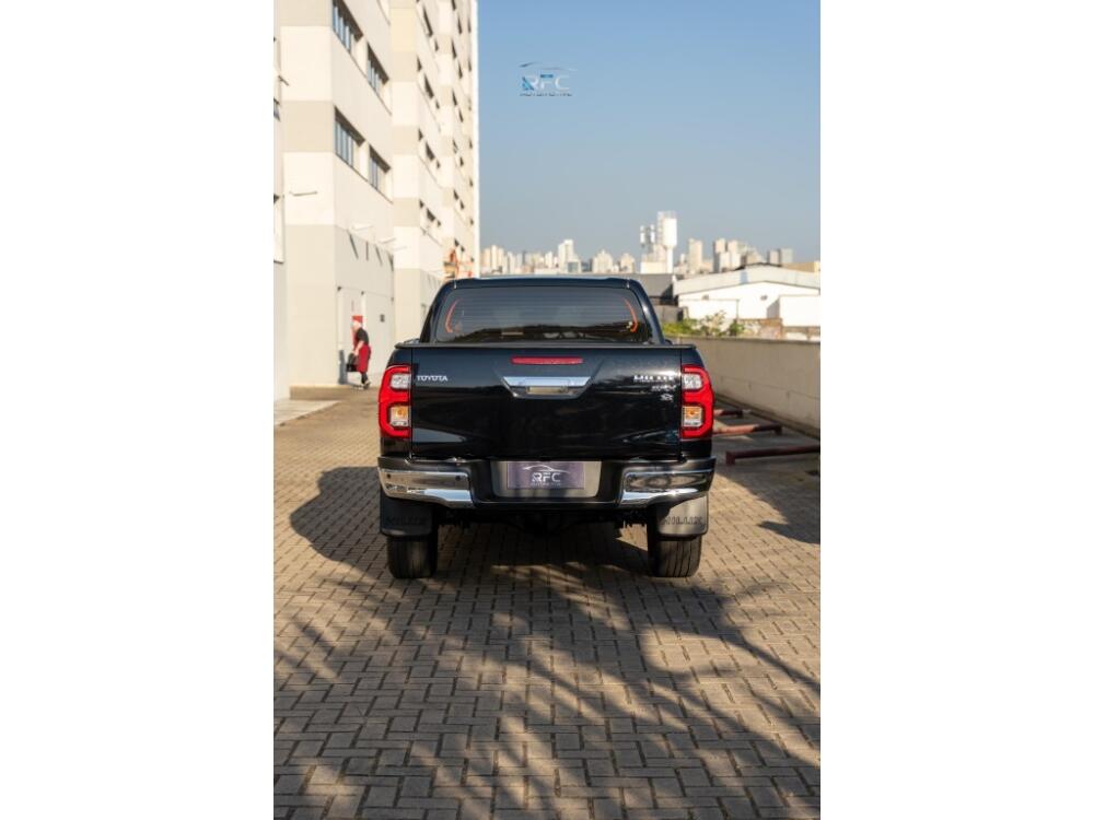 Toyota Hilux CD