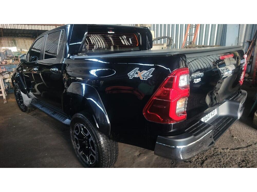 Toyota Hilux CD