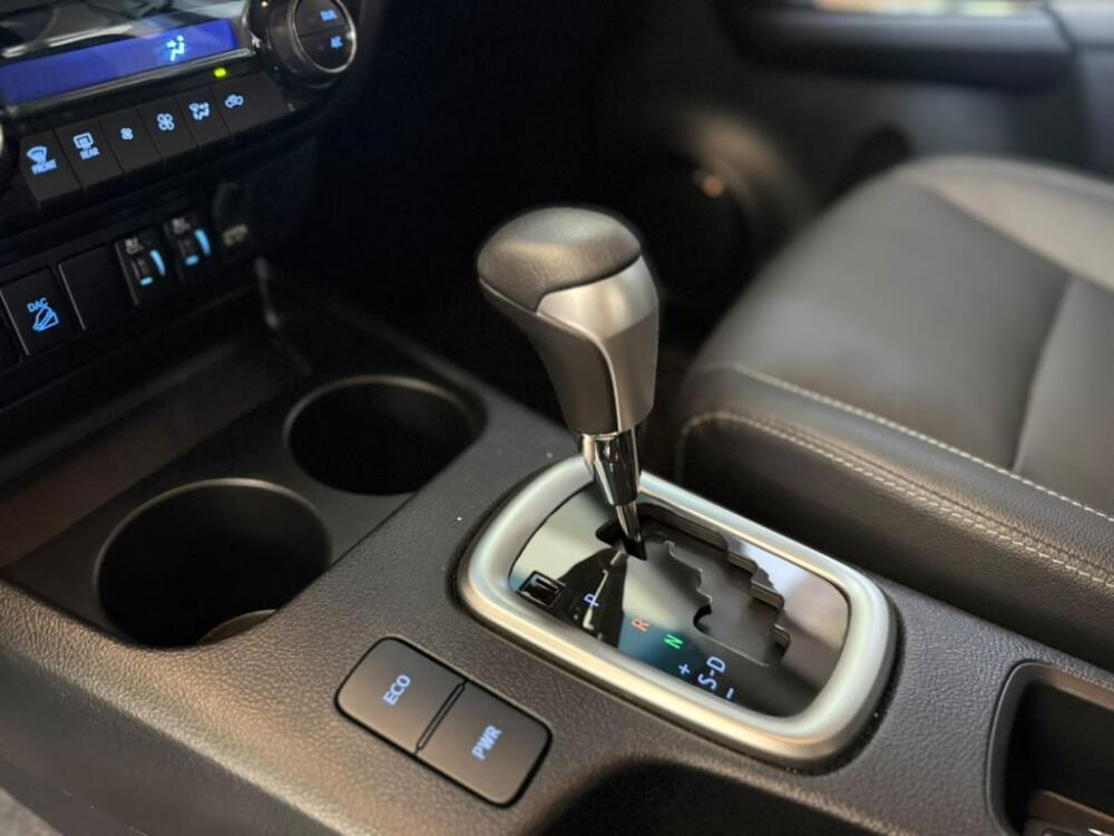 Toyota Hilux CD