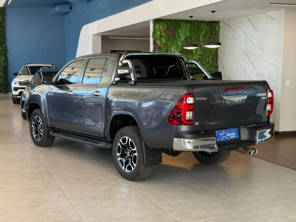 Toyota Hilux CD