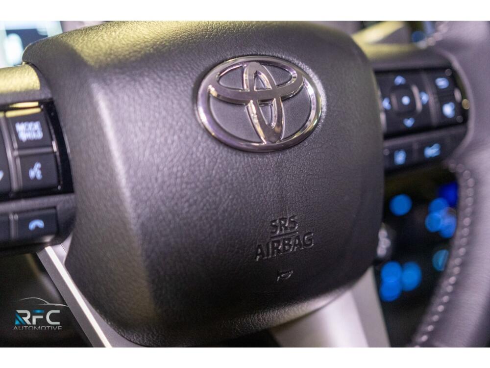 Toyota Hilux CD