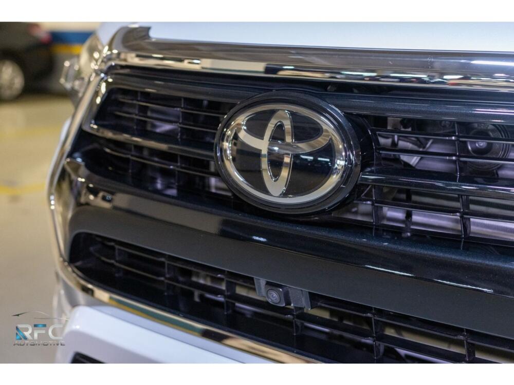 Toyota Hilux CD