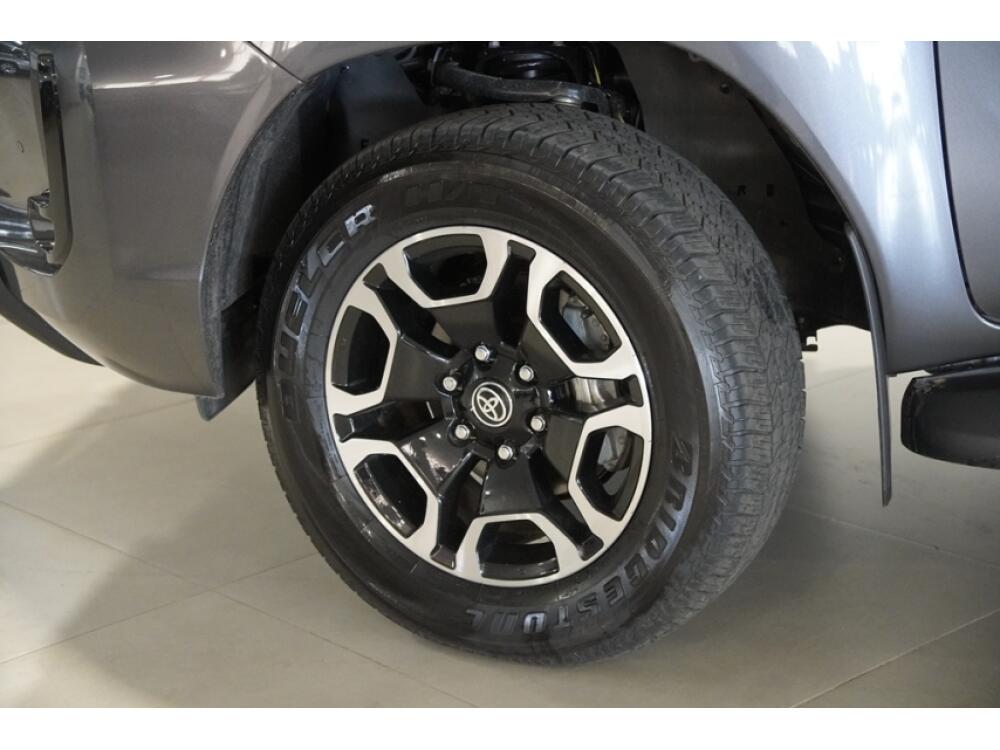 Toyota Hilux CD
