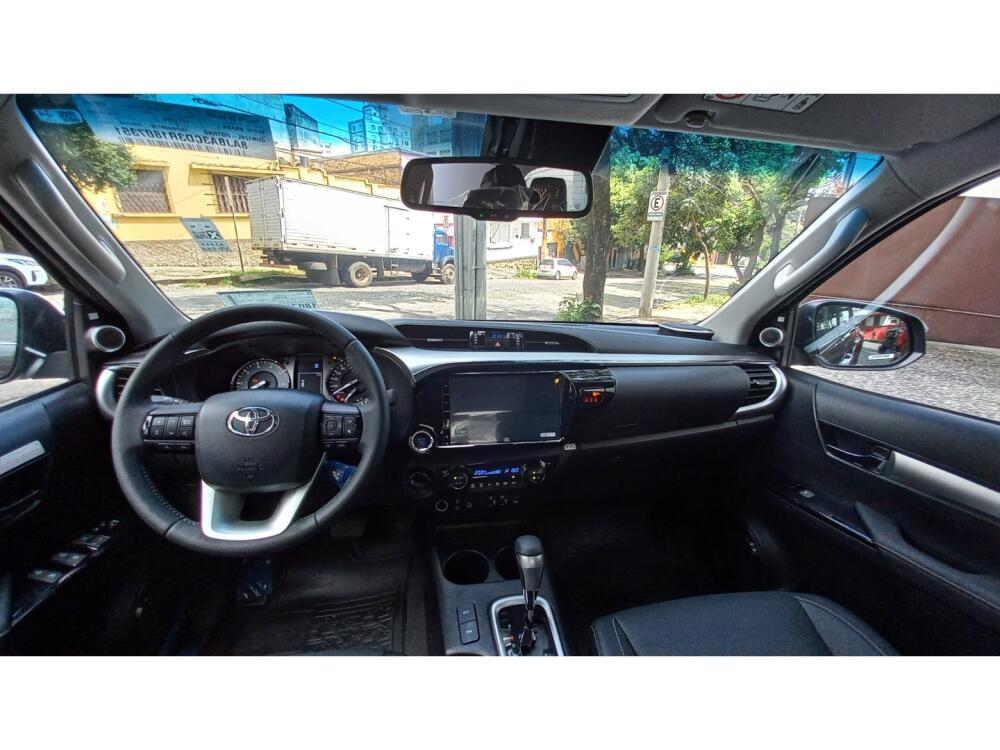 Toyota Hilux CD