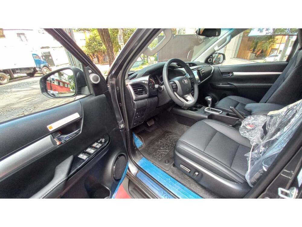 Toyota Hilux CD
