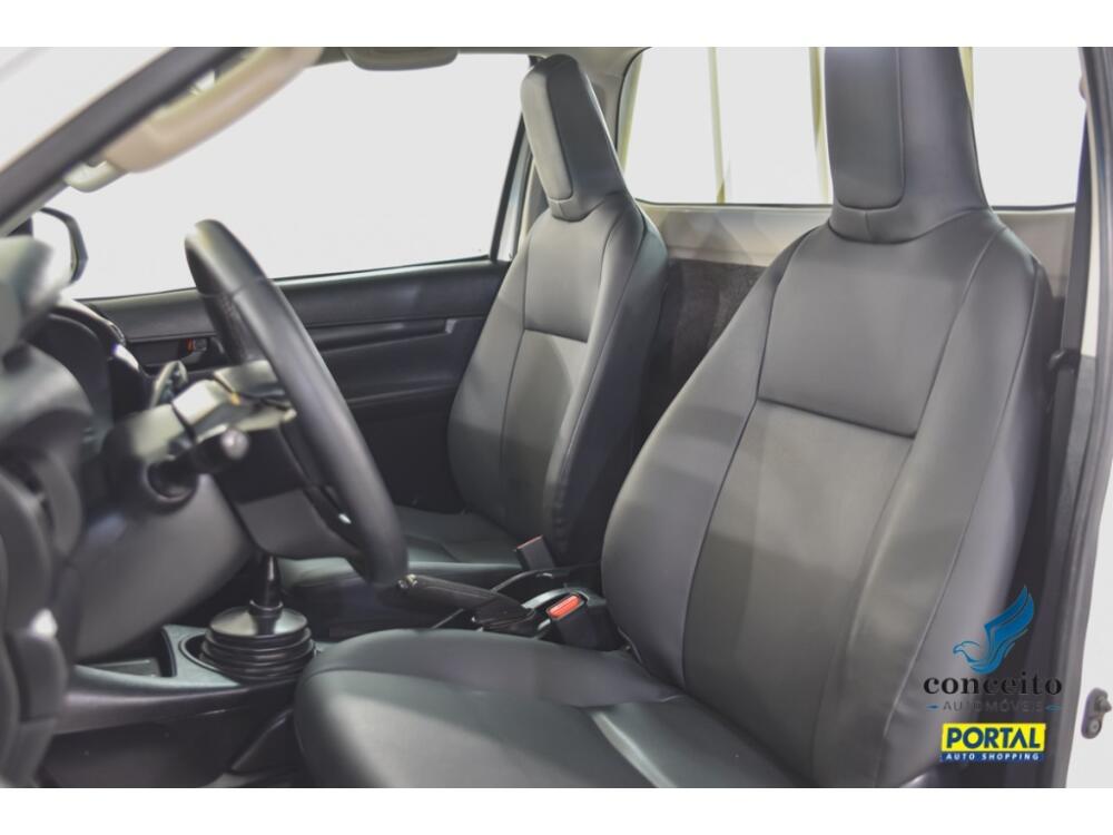 Toyota Hilux CS