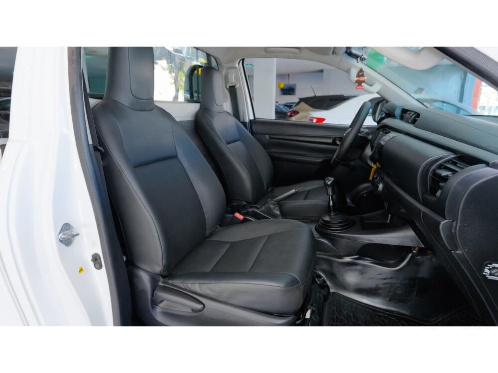 Toyota Hilux CS