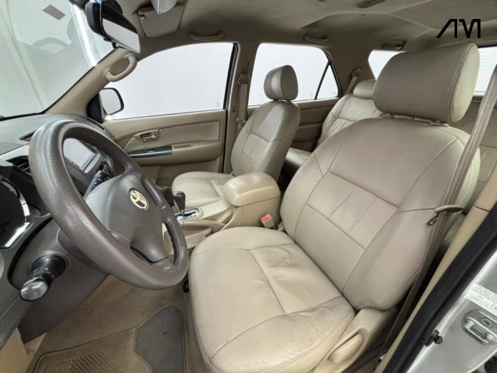 Toyota Hilux SW4