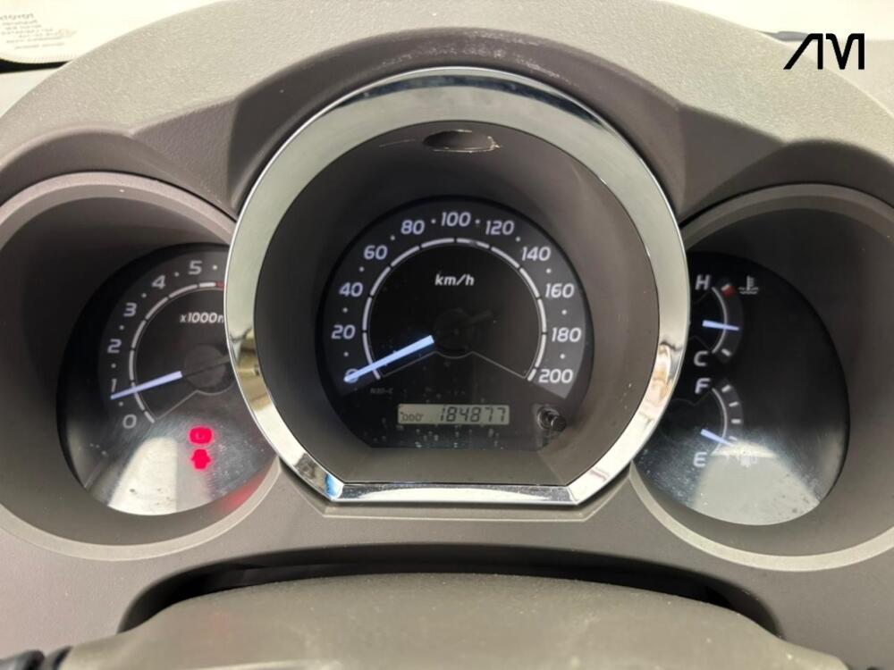 Toyota Hilux SW4