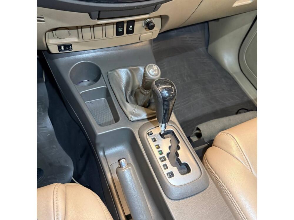 Toyota Hilux SW4
