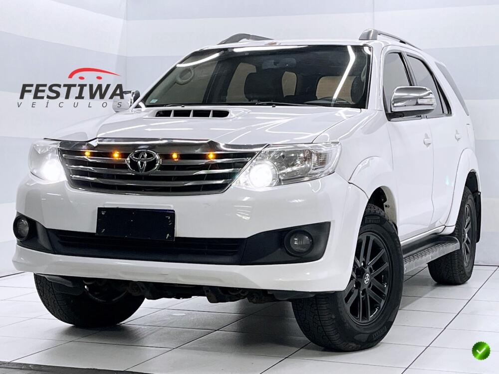 Toyota Hilux SW4