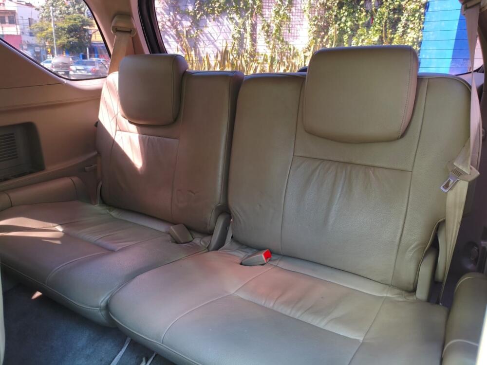 Toyota Hilux SW4