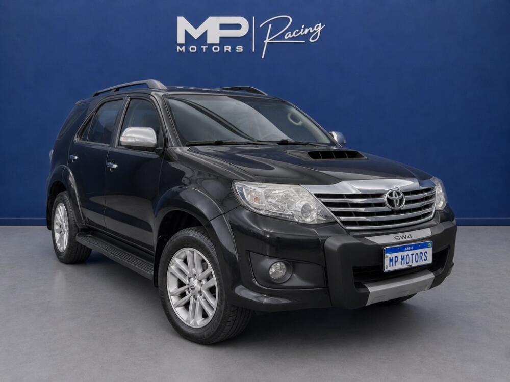 Toyota Hilux SW4