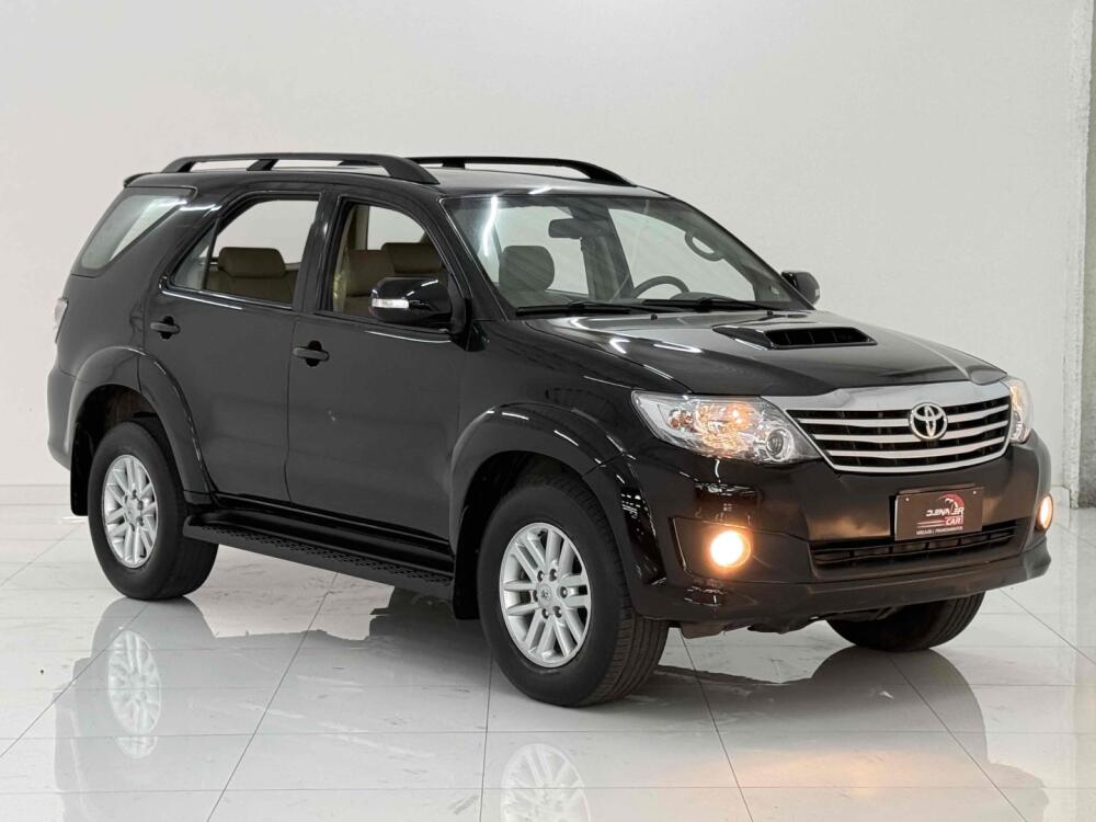 Toyota Hilux SW4
