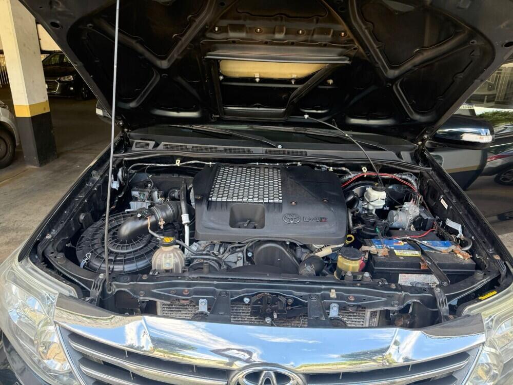 Toyota Hilux SW4