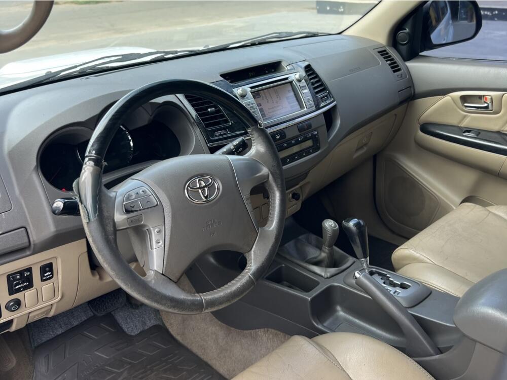 Toyota Hilux SW4