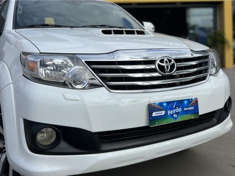 Toyota Hilux SW4