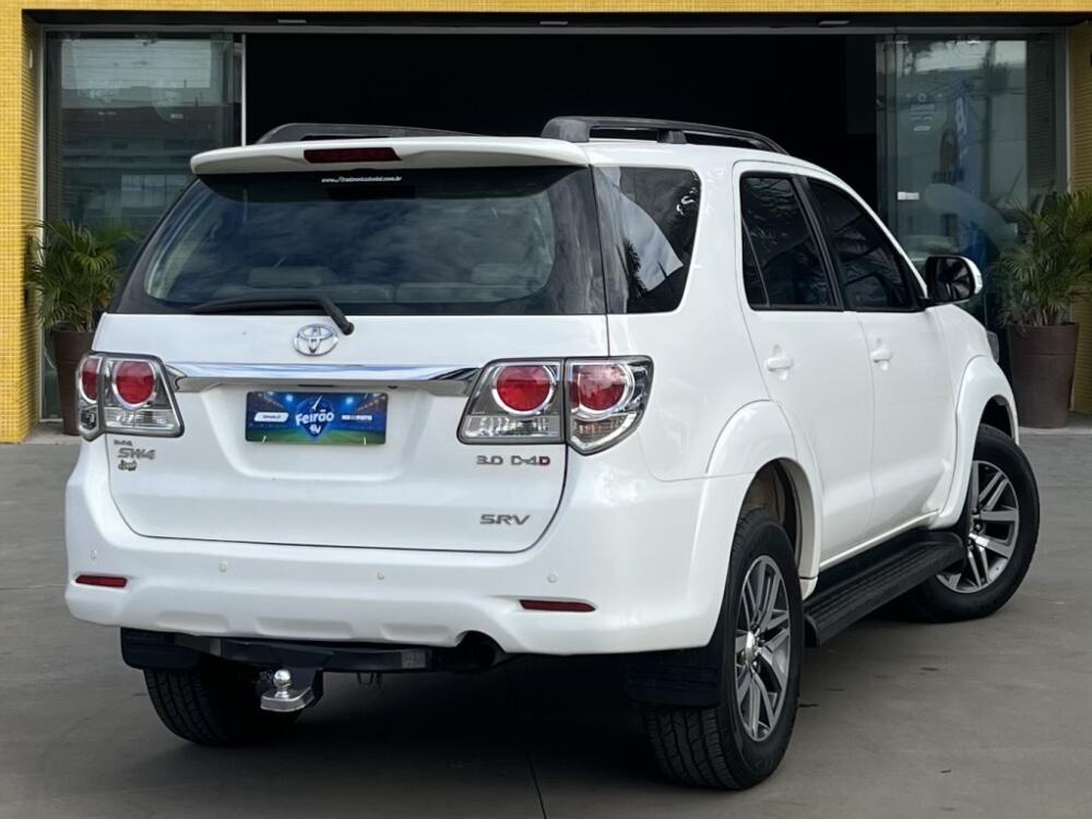 Toyota Hilux SW4