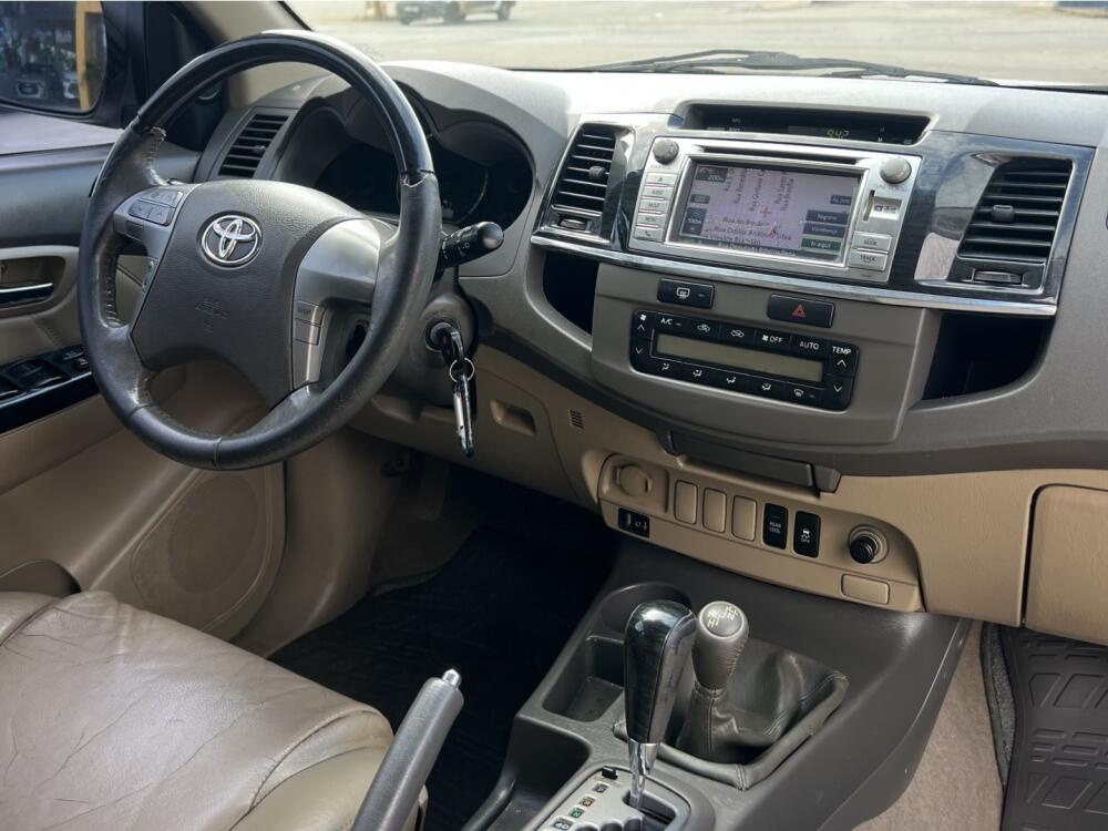 Toyota Hilux SW4