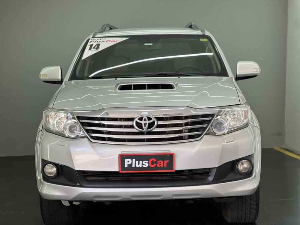 Toyota Hilux SW4