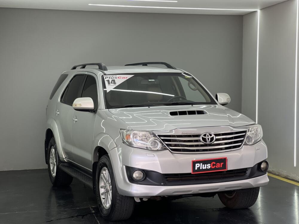 Toyota Hilux SW4