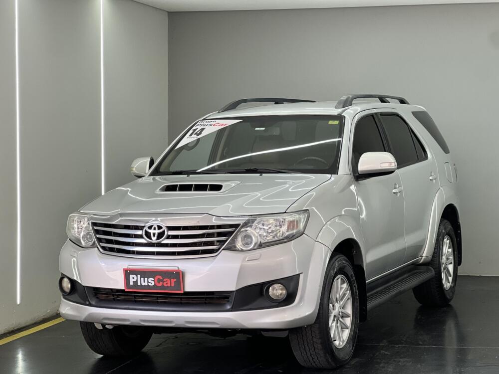 Toyota Hilux SW4