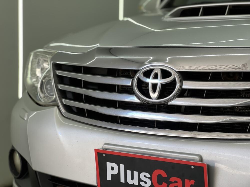 Toyota Hilux SW4