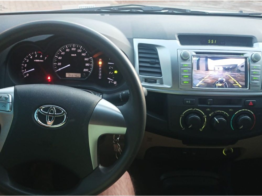 Toyota Hilux SW4