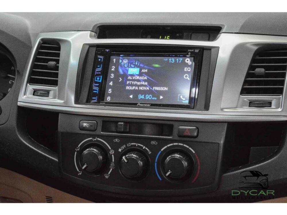 Toyota Hilux SW4