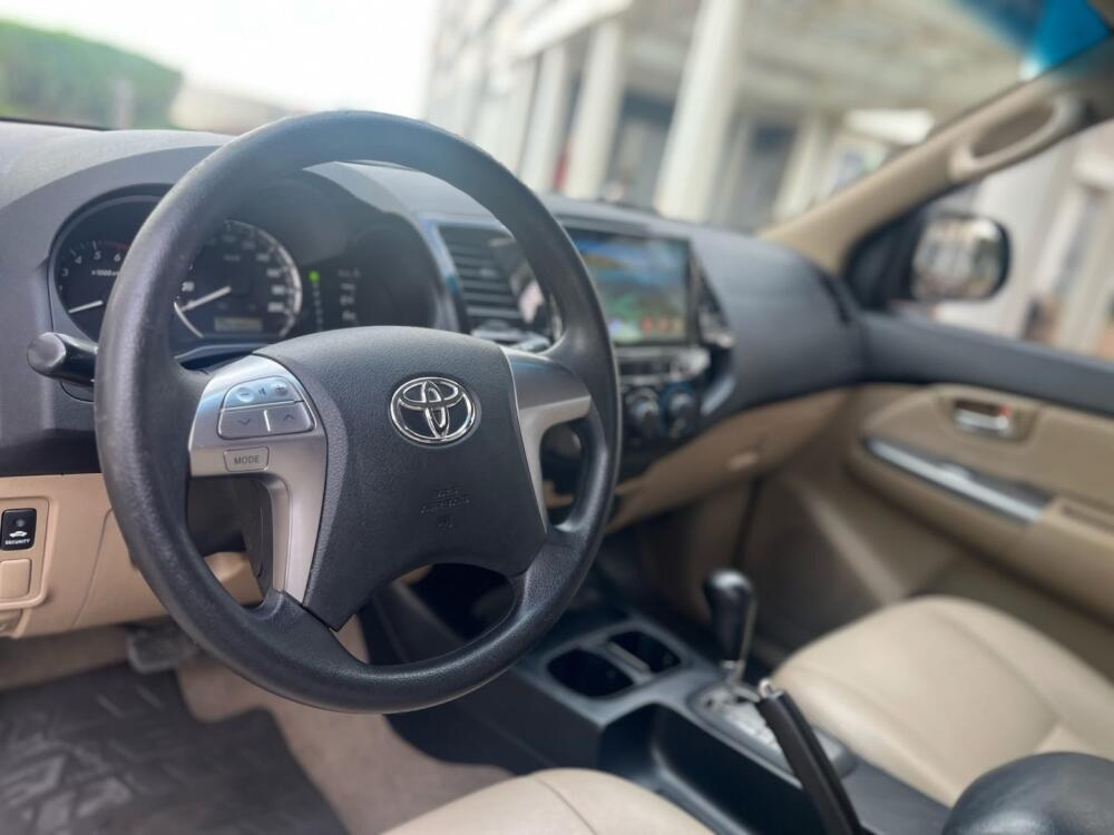 Toyota Hilux SW4