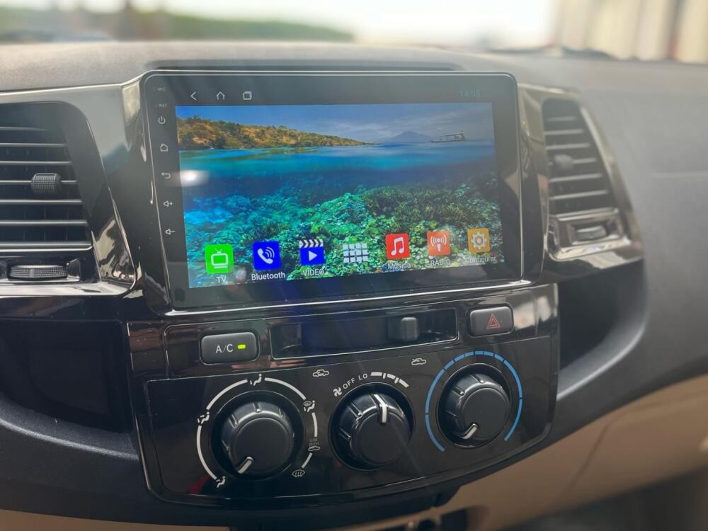 Toyota Hilux SW4