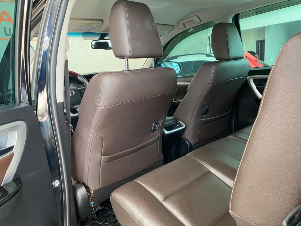Toyota Hilux SW4