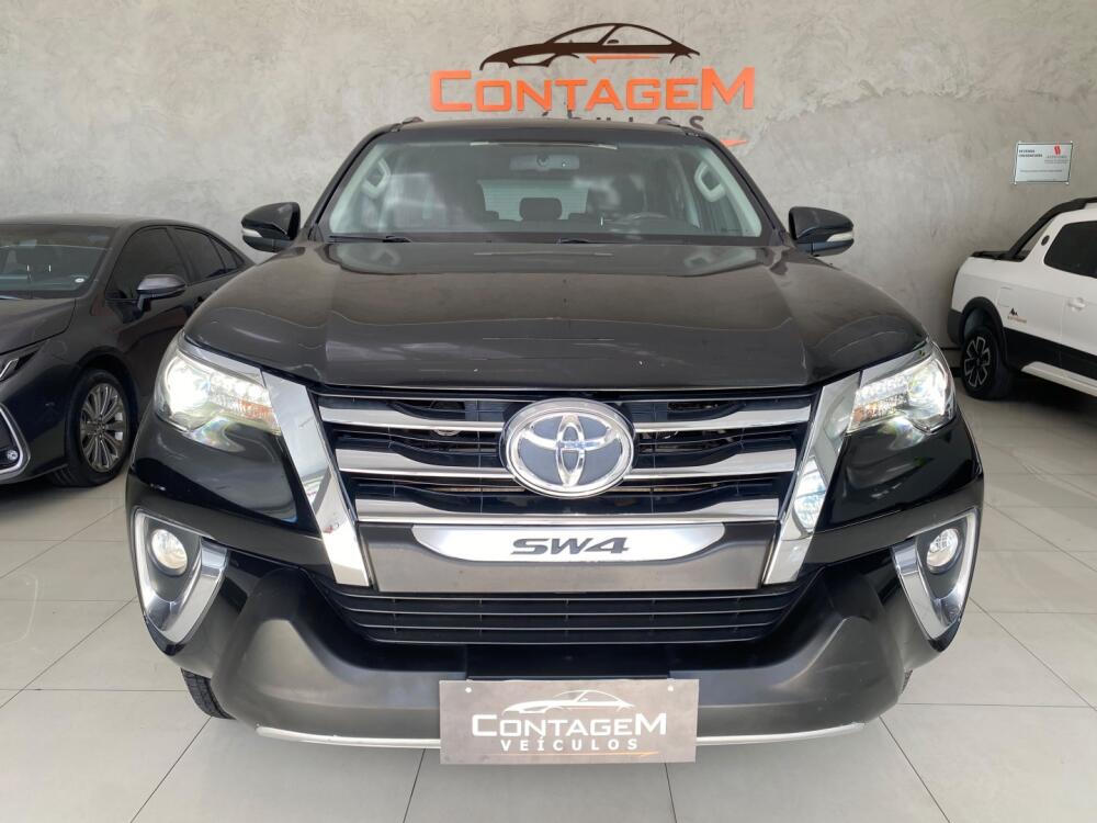 Toyota Hilux SW4
