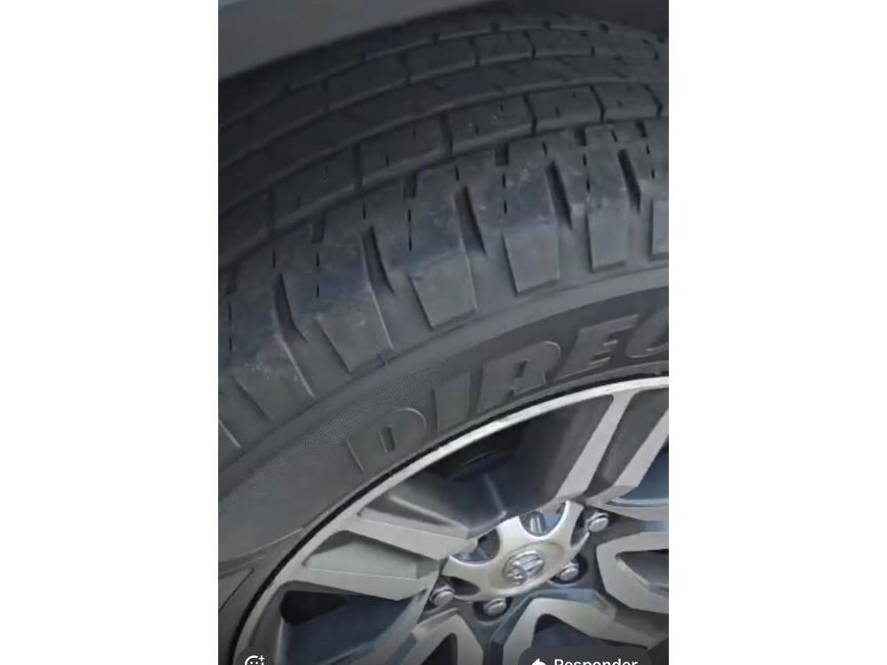 Toyota Hilux SW4