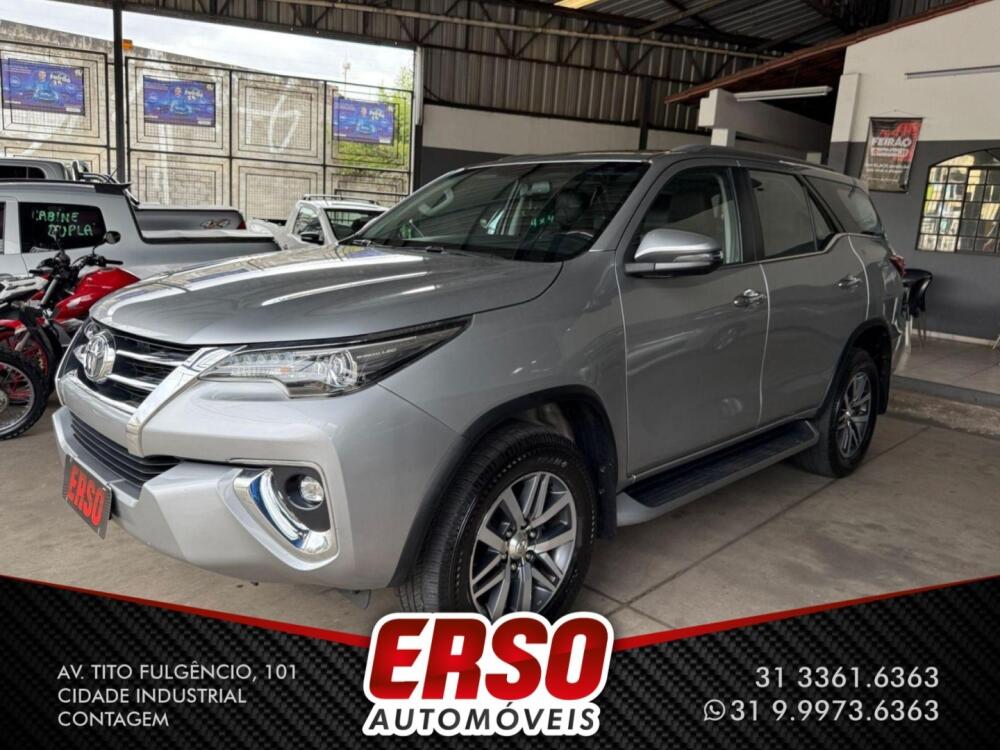 Toyota Hilux SW4