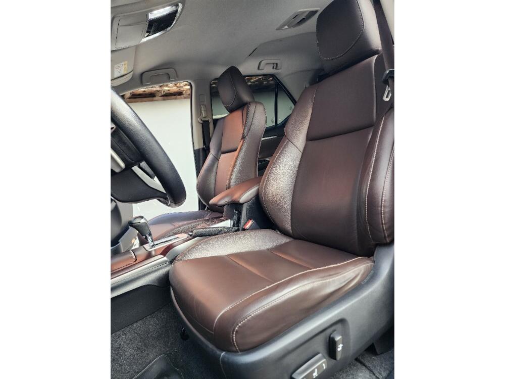 Toyota Hilux SW4