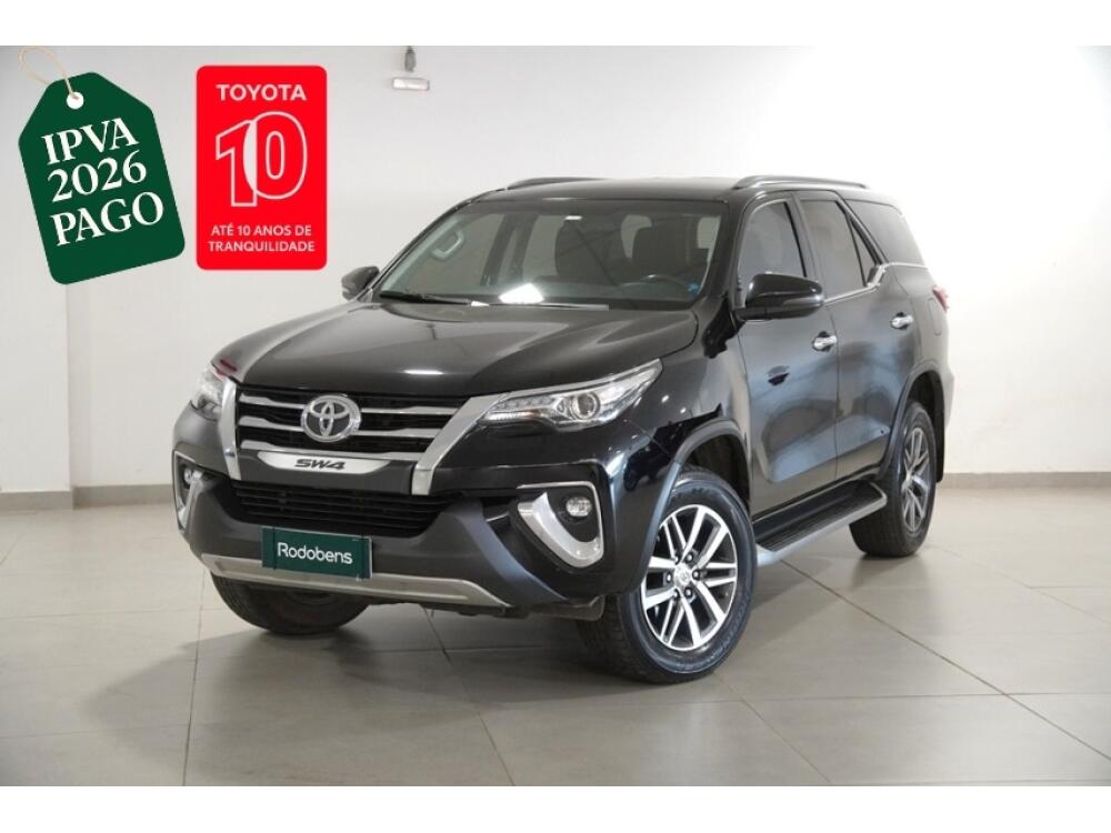 Toyota Hilux SW4