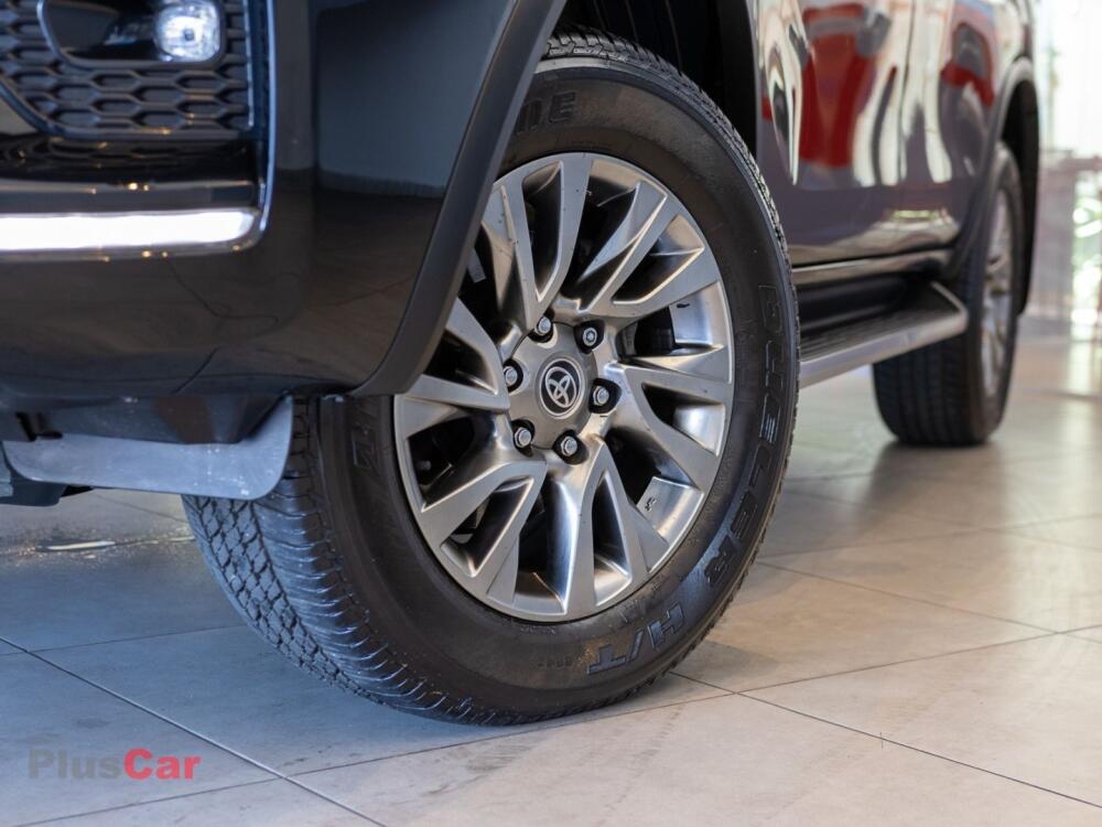 Toyota Hilux SW4