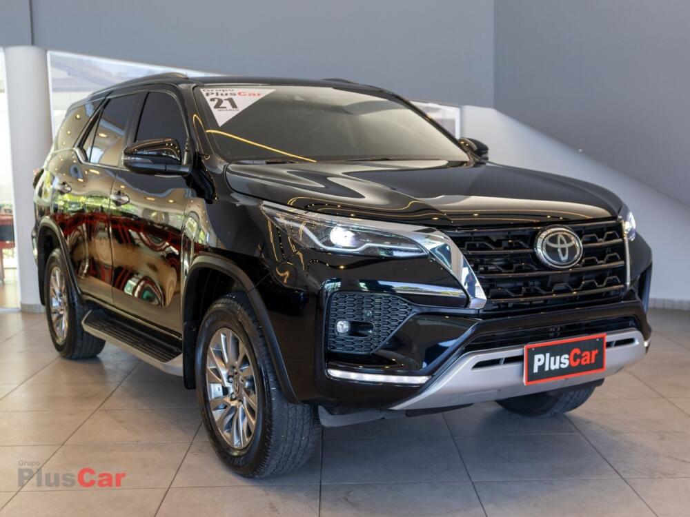 Toyota Hilux SW4