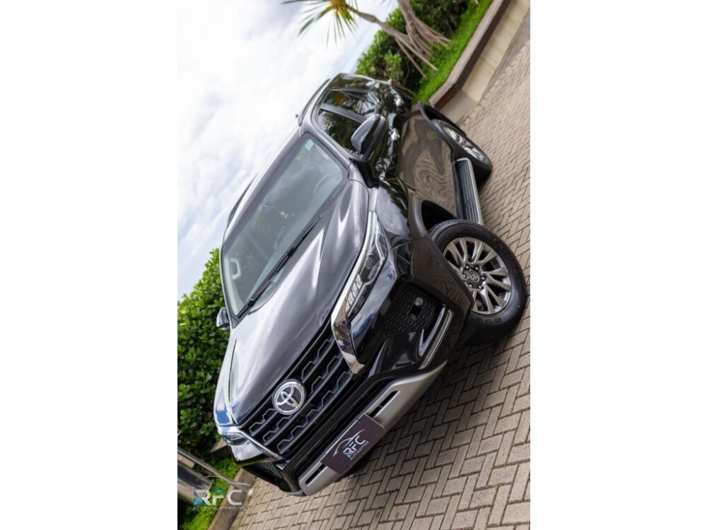Toyota Hilux SW4