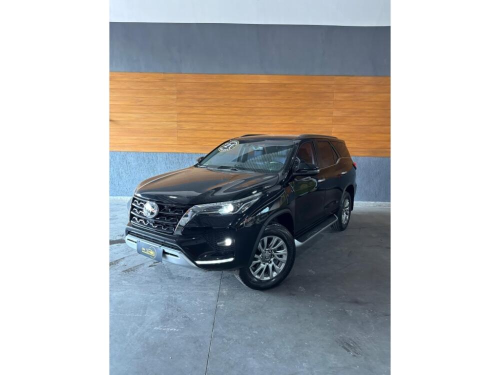 Toyota Hilux SW4