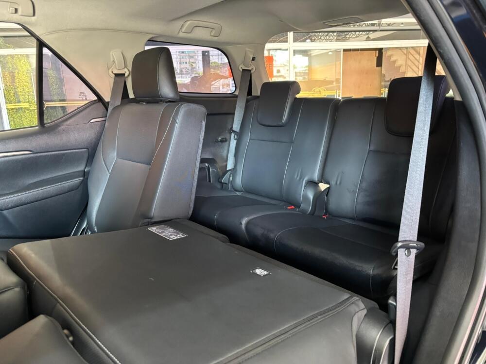 Toyota Hilux SW4