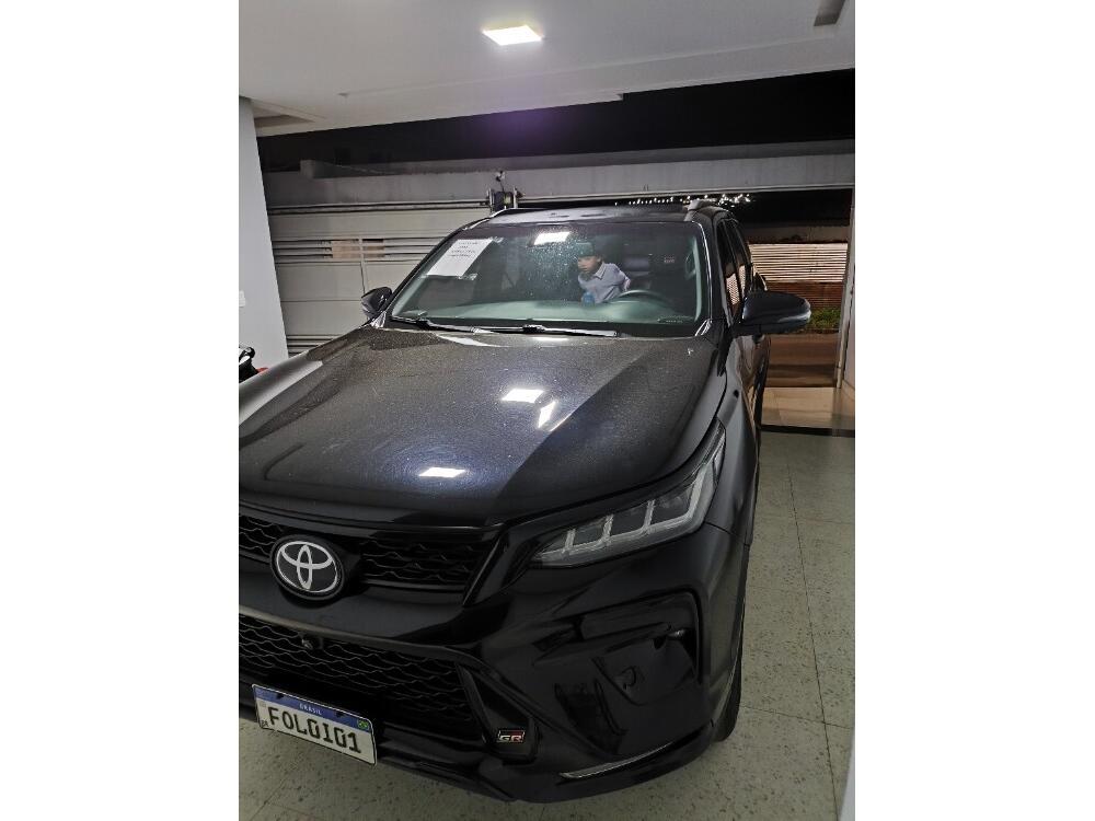Toyota Hilux SW4