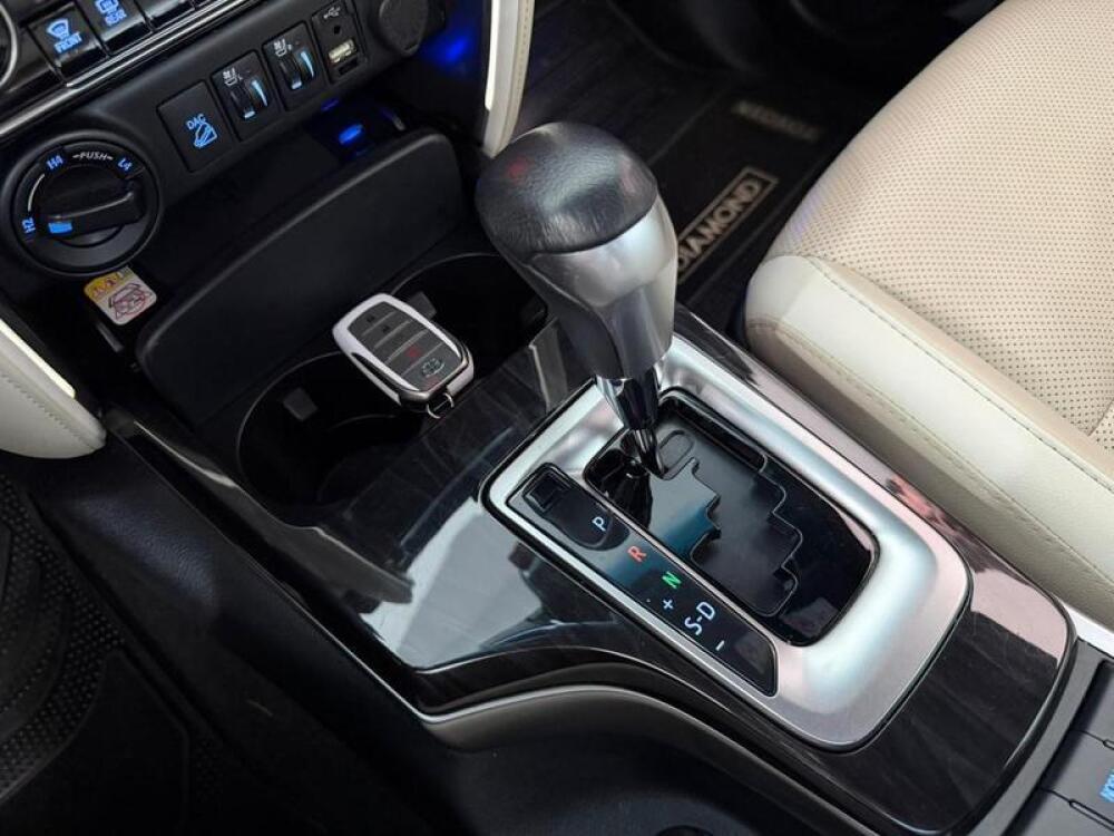Toyota Hilux SW4