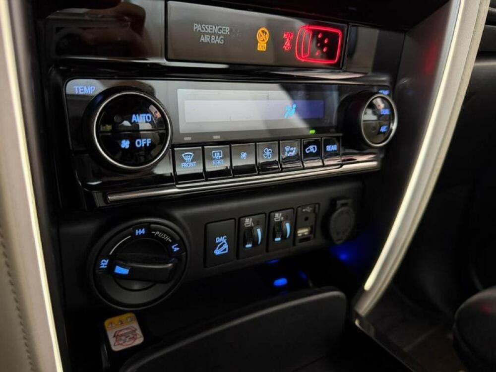 Toyota Hilux SW4
