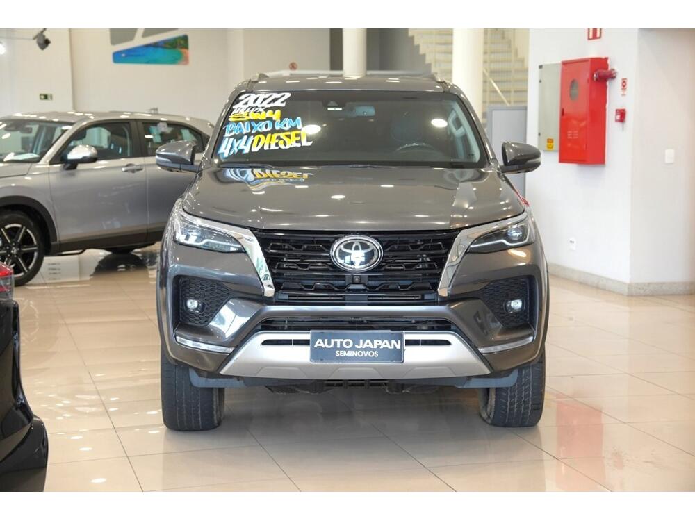 Toyota Hilux SW4