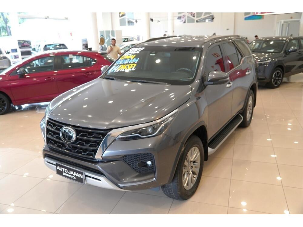 Toyota Hilux SW4